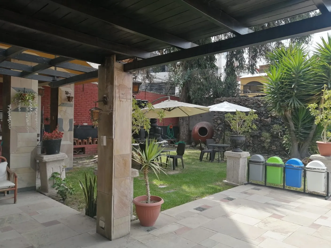Terrazas y Jardines